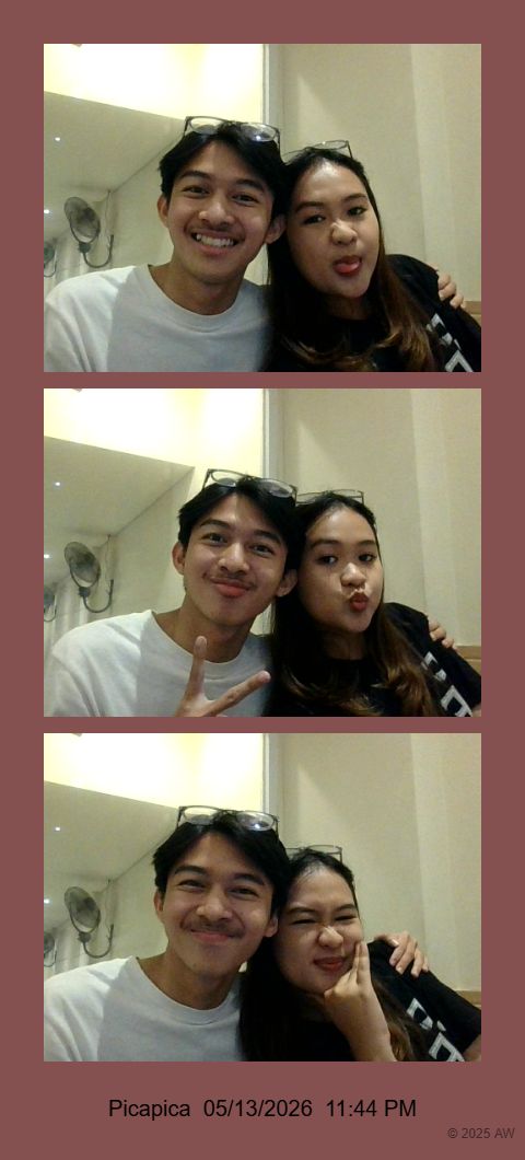Photo strip cinta
